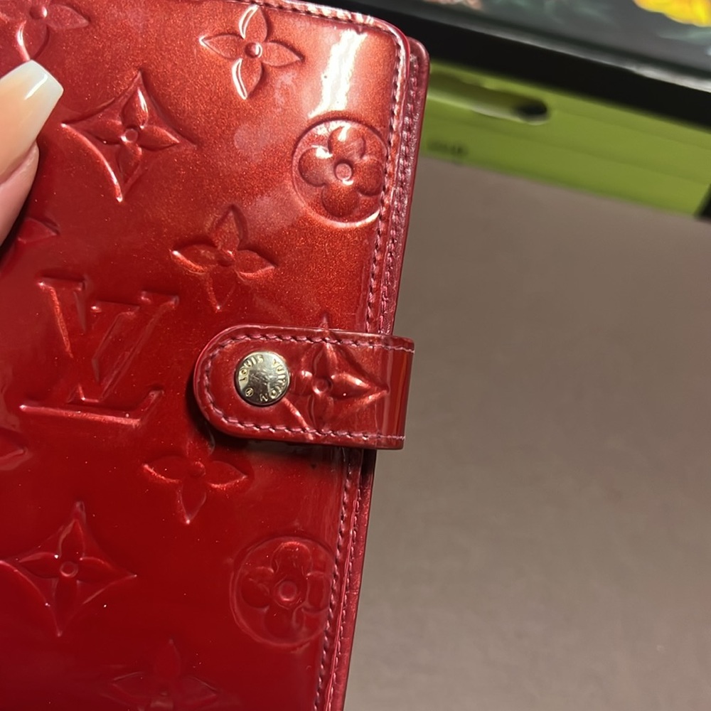 Louis Vuitton monogram Vernis red agenda/ passport/ CC. holders whit box - Picture 8 of 17
